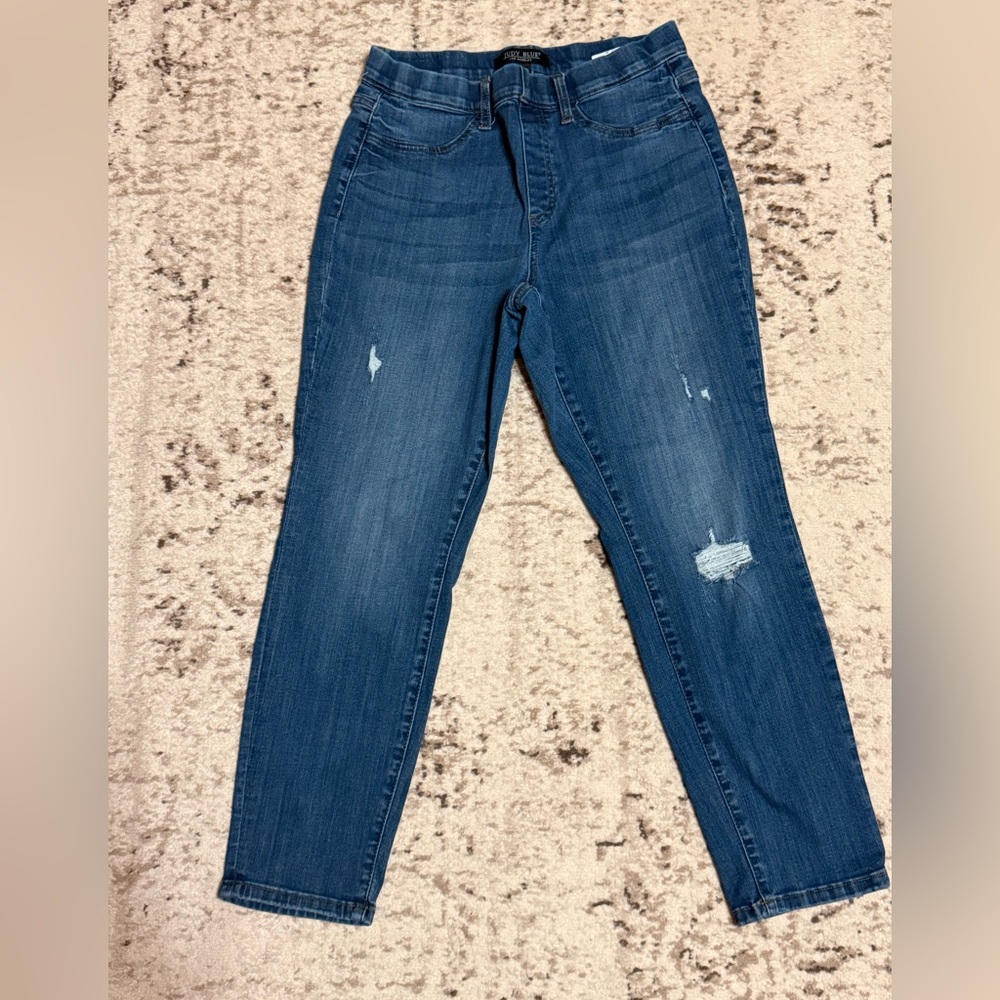 Judy Blue Jeans, Pull on, Slight distress Sz 11